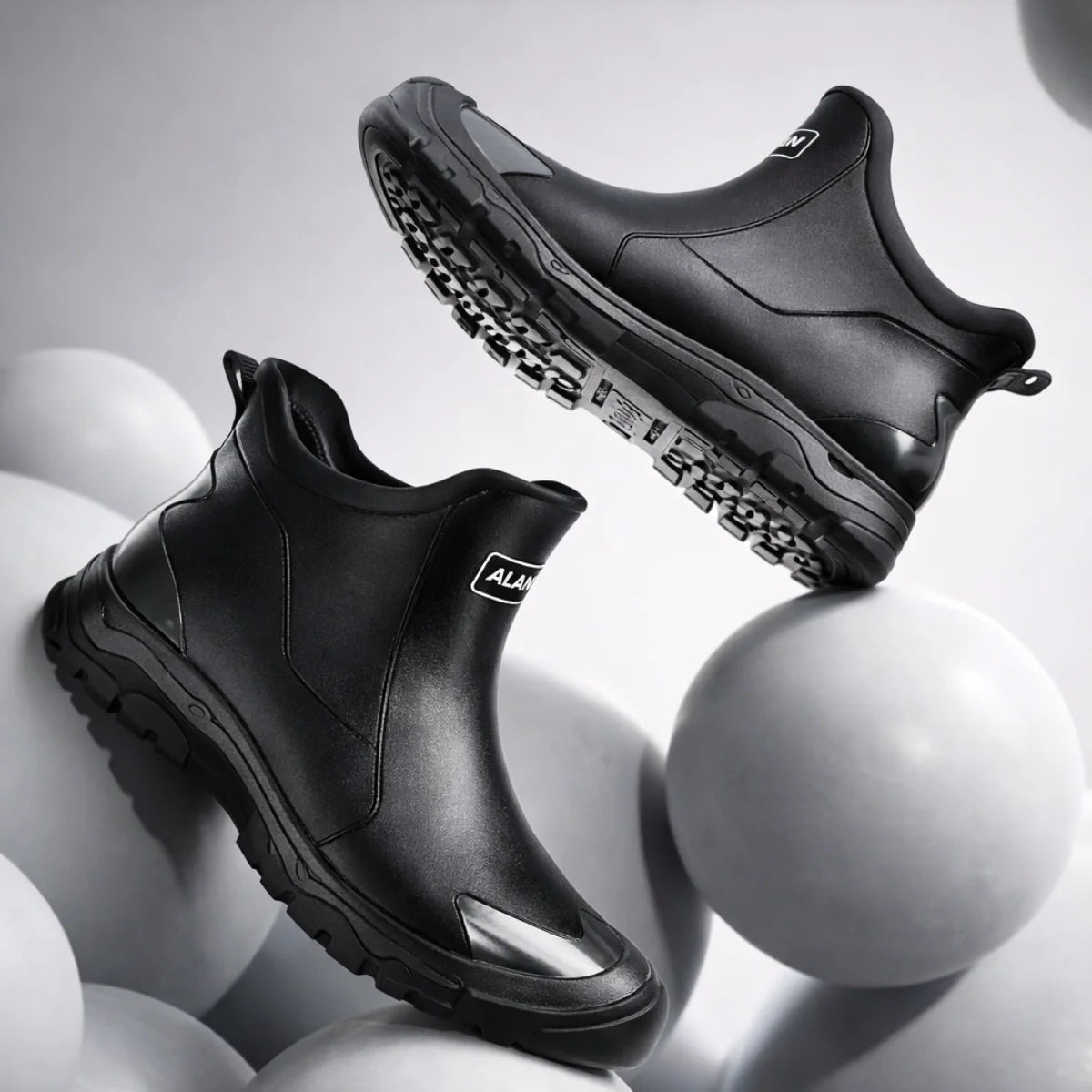 Unisex Short Wellington Rain Boots – Extra-Wide Size Range, Reinforced Build &amp; Non-Slip Grip