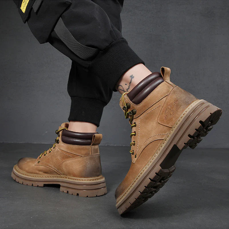Men’s Full-Grain Brown Work Boots – Waterproof Protection with All-Day Comfort